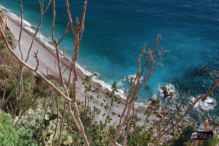 a picco sul mare.JPG